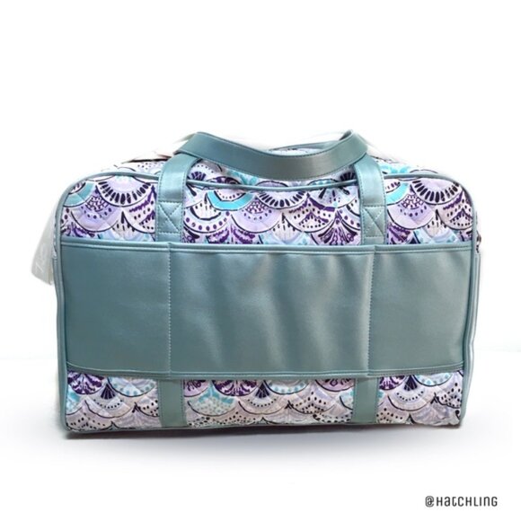Luv‎ Betsey Johnson Mermaid Weekender Bag Quilted & Faux Leather EXCELLENT Cond. - Picture 2 of 9